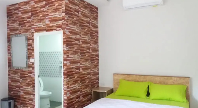 Heuan Na Khee, Varaa Hotelli Hotellit North-Eastern Thailand pysäköinnillä, Pysäköinti