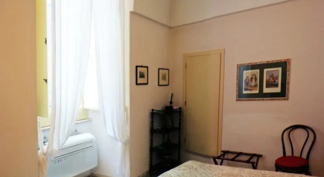 B&B Relais Del Senatore, Забронировать Отель «постель и завтрак» Отели Полиньяно-а-Маре с парковкой, рядом с Пещера монахинь, Парковка