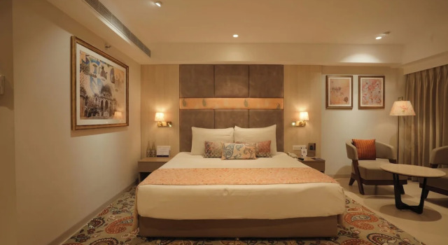Номер Premium Grand Mercure Vadodara Surya Palace