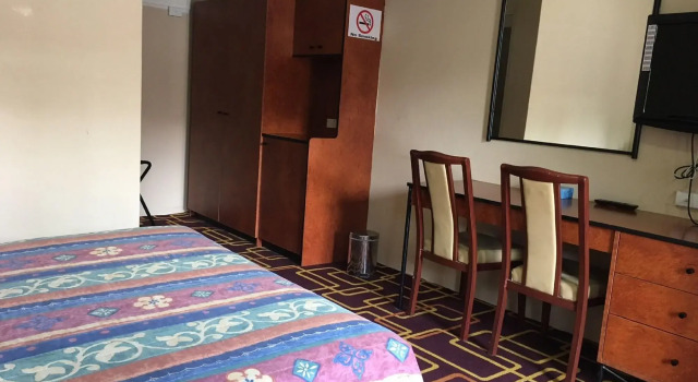Ashfield Motor Inn