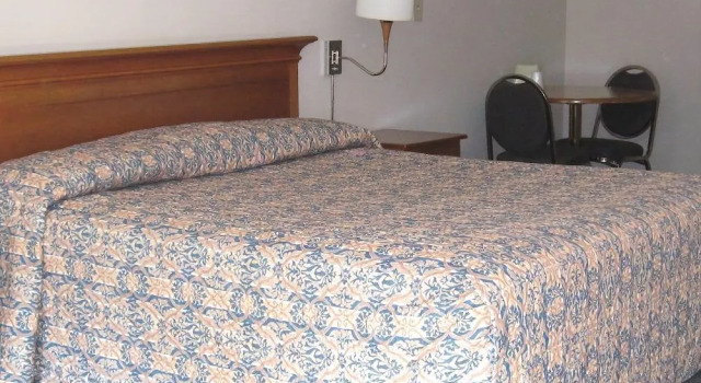 Budget Motor Inn- Mahopac, Book Mini-hotel  