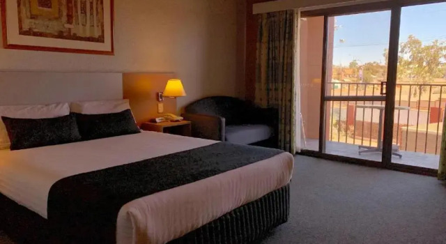 Двухместный номер Standard с балконом Desert Cave Hotel