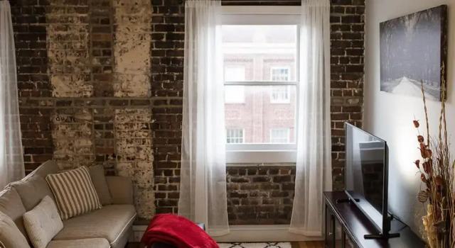 Апартаменты Above Broughton St 3002