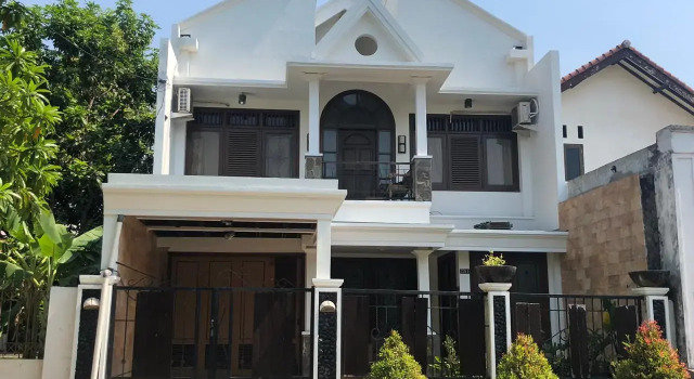 Oyo Life 2093 Kyla Residence
