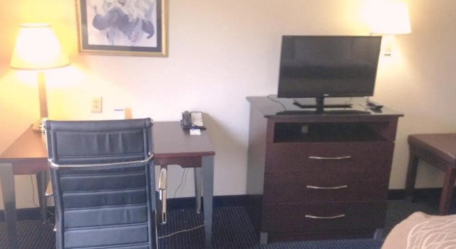 Номер Standard Comfort Inn & Suites FtJackson Maingate