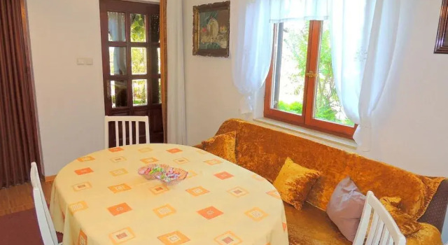 Apartment Radojka, Prenota Appartamento Hotel a Isole Quarnerine con parcheggio, Parcheggio