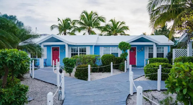 Люкс с 2 комнатами Hideaways Exuma