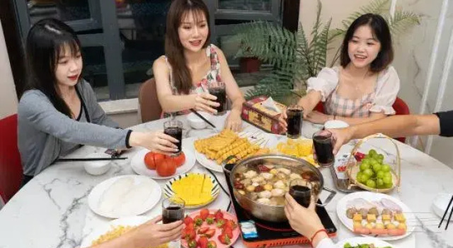 Qushu Holiday Villa (Zhuhai Haiquan Bay), Buchen Sie Villa Zhuhai Guangdong