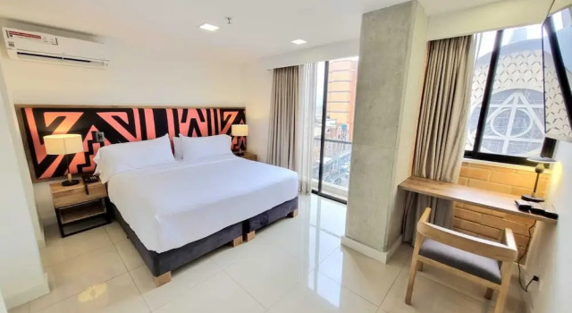 Студия Executive Origen Local Suites