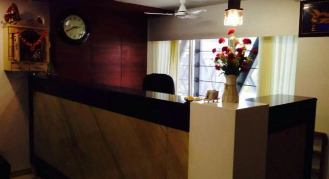 OYO Rooms Naroda Gidc, Rezervovat Hotel Hotely v Gujarat s parkováním, Parkování