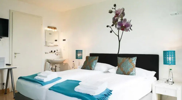 Hotel Sonnenberg, Забронировать Отель Кринс Люцерн