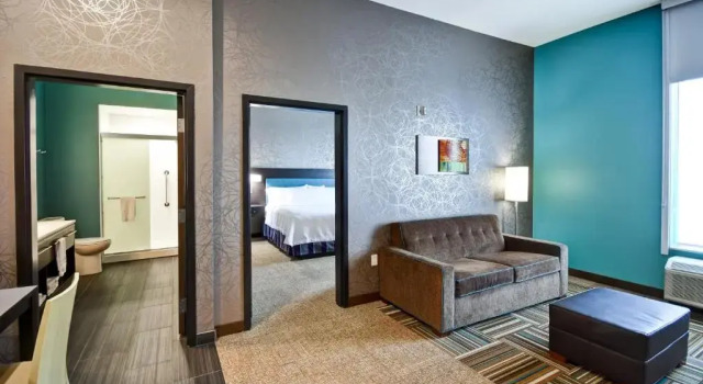 Четырёхместный люкс Home2 Suites By Hilton El Reno