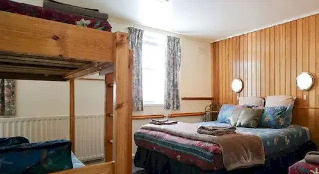 Pretty Valley Alpine Lodge, Book Hotel Falls Creek 