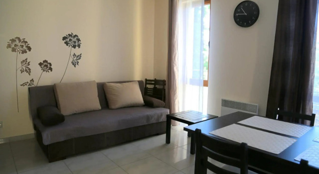 Apartament AMS B7, Забронировать Апартаменты/квартира Отели Rewal Coast с парковкой, Парковка