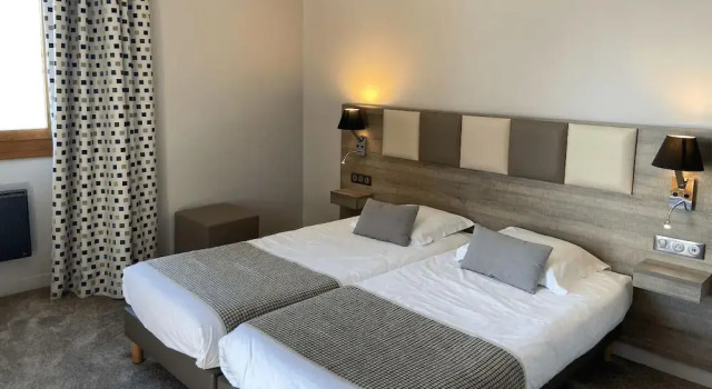 Номер Comfort Hôtel Des Princes