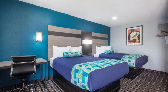 Номер Deluxe Knights Inn and Suites Salem