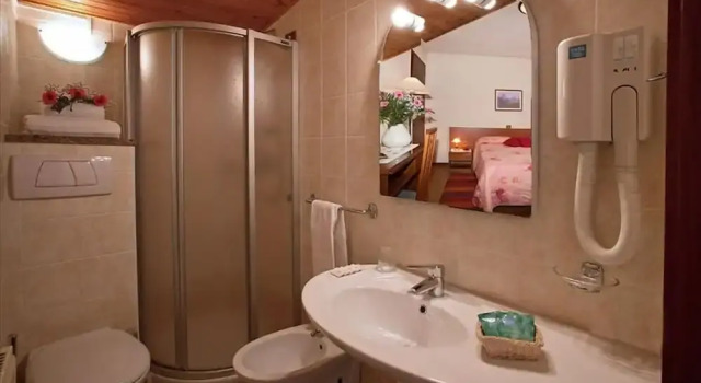 Четырёхместный номер Economy Albergo Miramonti
