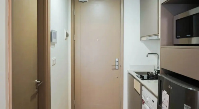 Номер Standard New Furnished Studio Sea View @ Gold Coast Apartment
