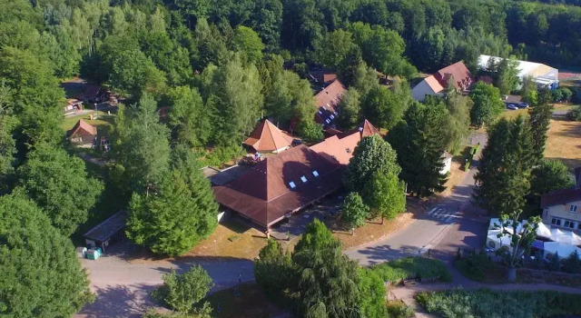 Апартаменты Cottage in Bitche With Heated Pool