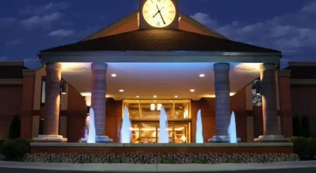 Ann Arbor Regent Hotel and Suites, Varaa Hotelli Ann Arbor Michigan