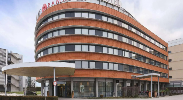 Номер Standard Hotel Ramada by Wyndham Graz