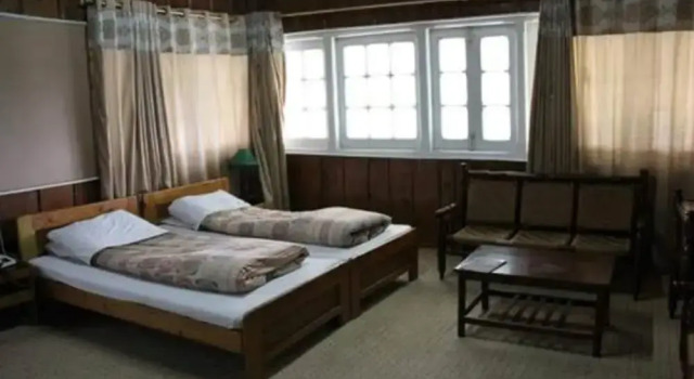 Green Retreat Hotel, Prenota Hotel Murri Punjab Region