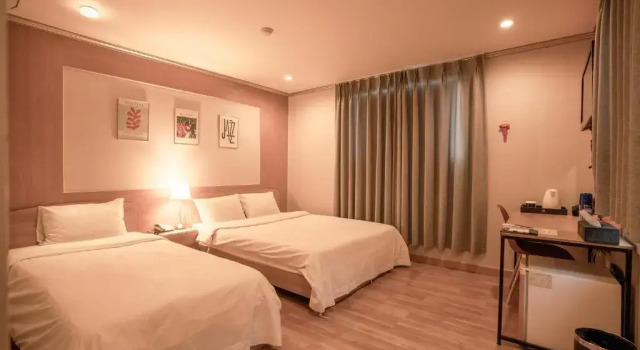 Двухместный номер Deluxe Jeju Stay Hotel