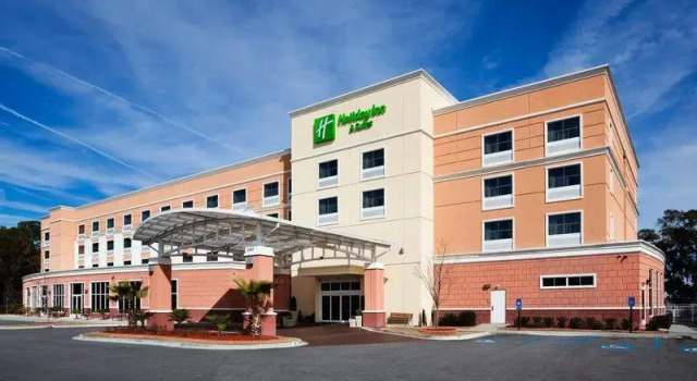 Номер Standard Holiday Inn Hotel & Suites Beaufort at Highway 21 by IHG