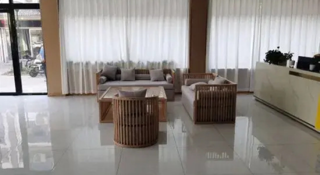 Huatian hotel, Prenota Hotel Hotel a Jiangsu con parcheggio, Parcheggio
