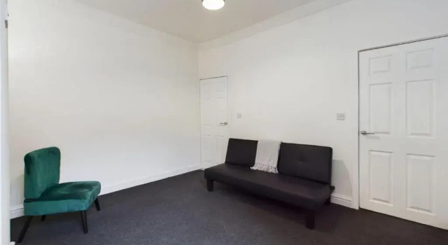 Коттедж Contemporary 4BD Home nr Liverpool City Centre