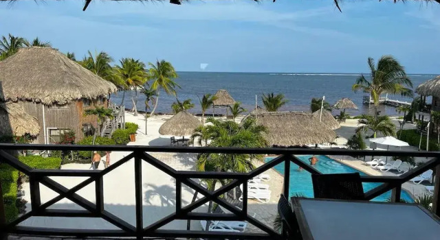 Люкс с 2 комнатами с балконом Captain Morgans Retreat