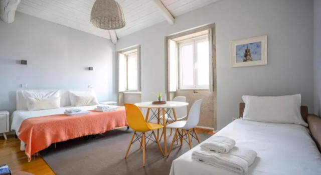 Студия с видом на сад Oporto Trendy Apartments