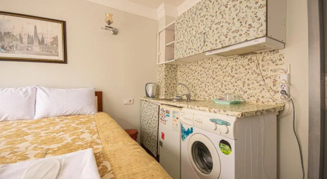 AWWA APART HOTEL, Забронировать Отель Фатих Стамбул, рядом с Библиотека Стамбульского университета