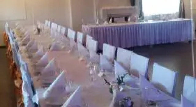 Hotel Dworski Galaktyczny Park, Buchen Sie Hotel Przeclaw Westpommern