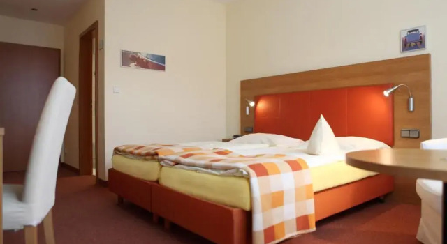 Двухместный номер Standard Hotel Garni Max Zwo