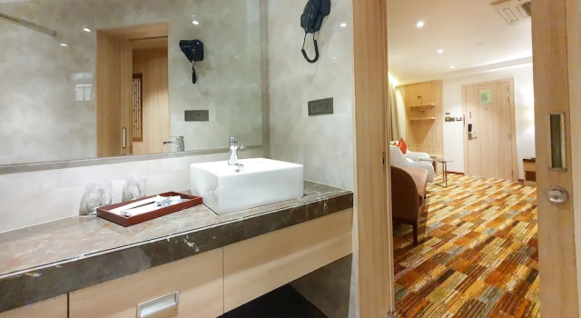 Четырёхместный номер Premier The Orchid Lonavala