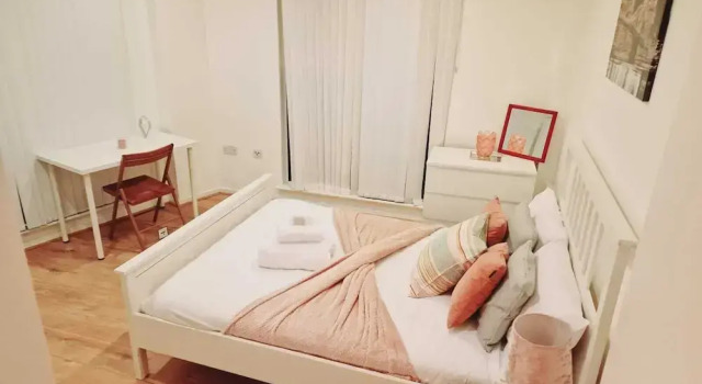 Deluxe 2-bed Apartment Near Shoreditch