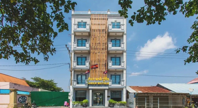 Amour Boutique Kampot, Book Boutique Hotel Hoteller i Kampot-provinsen med parkering, Parkering