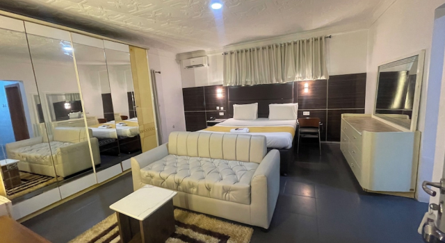 Семейный номер Standard Flora Suites