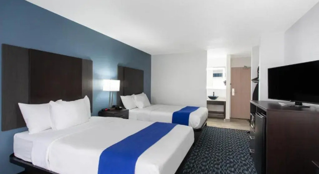 Четырёхместный люкс Clarion Pointe