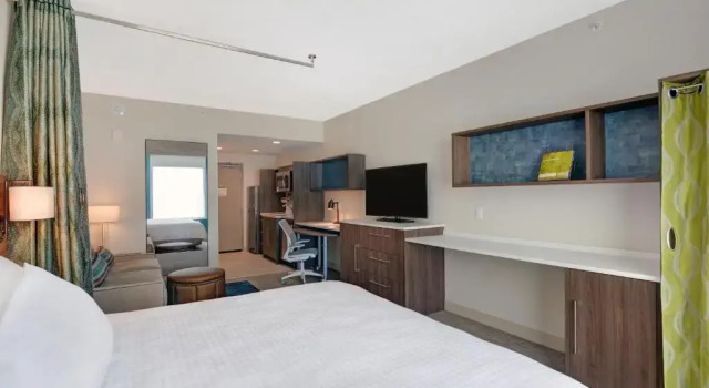 Двухместная студия Home2 Suites by Hilton Des Moines at Drake University