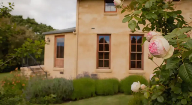 Kentisbury Country House, Book Hotel West Kentish Tasmania