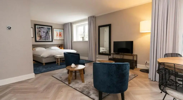 Люкс Hampton home B&B suites