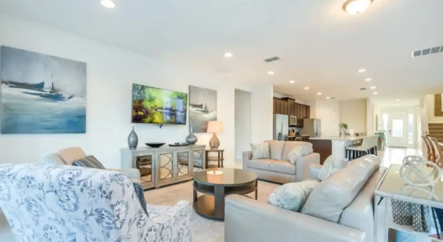 Вилла Family Friendly 9 Bedroom 8.5 Bathroom