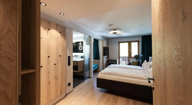 Двухместный номер Standard с балконом Hotel Bradabella - Montafon