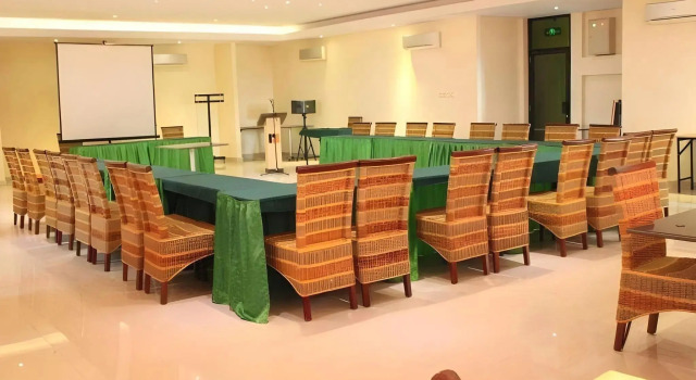 Pundi Rejeki 2 Jambi, Rezerwuj Hotel Jambi 