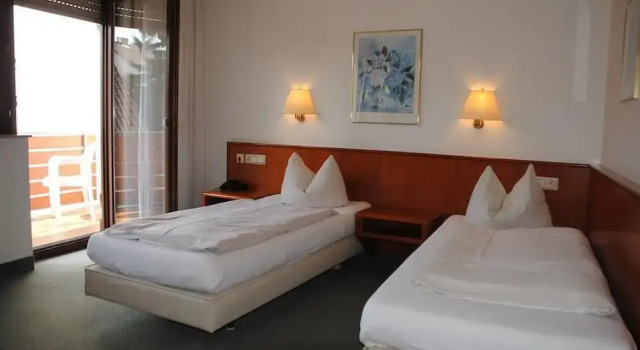 Номер Standard Hotel Kurfürst Garni