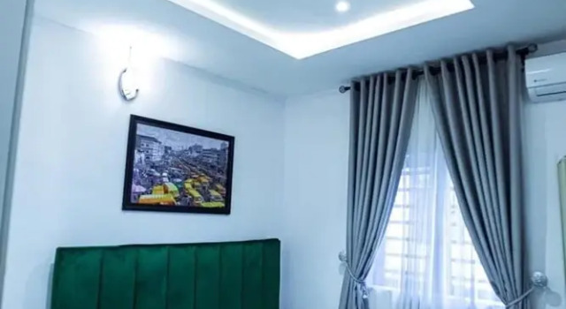 Immaculate 3-bed Duplex Apartment in Lagos, Réserver Appartement Ikeja 