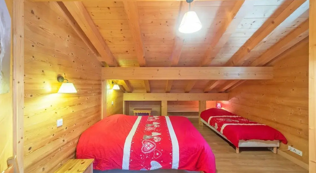 Supreme Chalet in in Chatel French Alps near Ski Area, Забронировать Шале Виллы Овернь-Рона-Альпы, Вилла