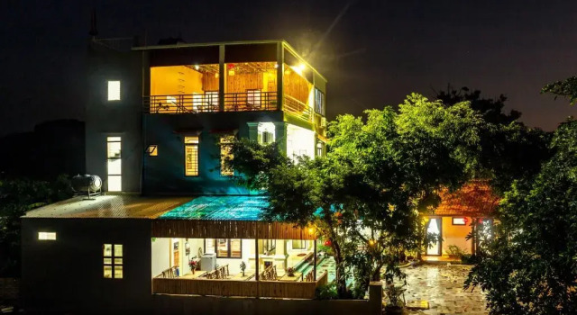 Hang Mua Central Homestay